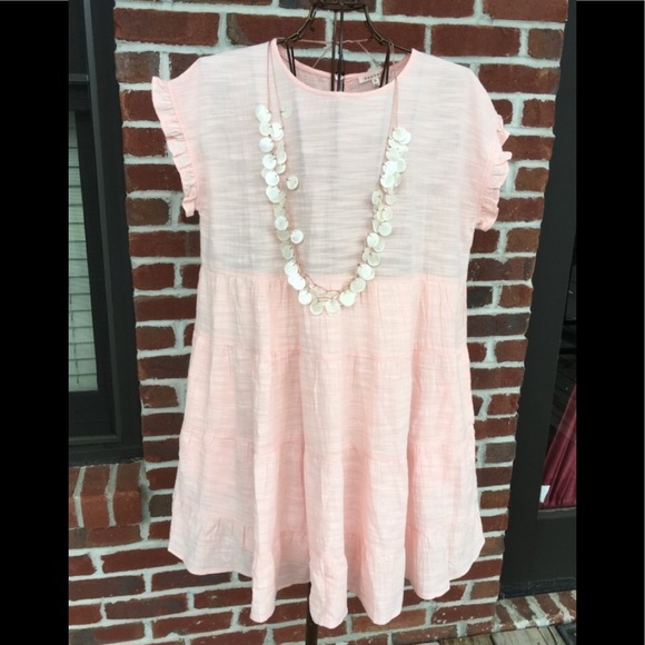 BOUTIQUE BAEVELY TIERED PEACH DRESS - Picture 2 of 4